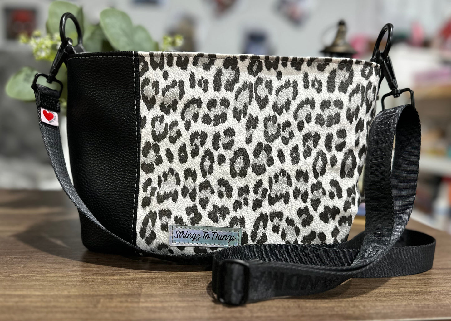 The Chloe Crossbody PDF Sewing Pattern