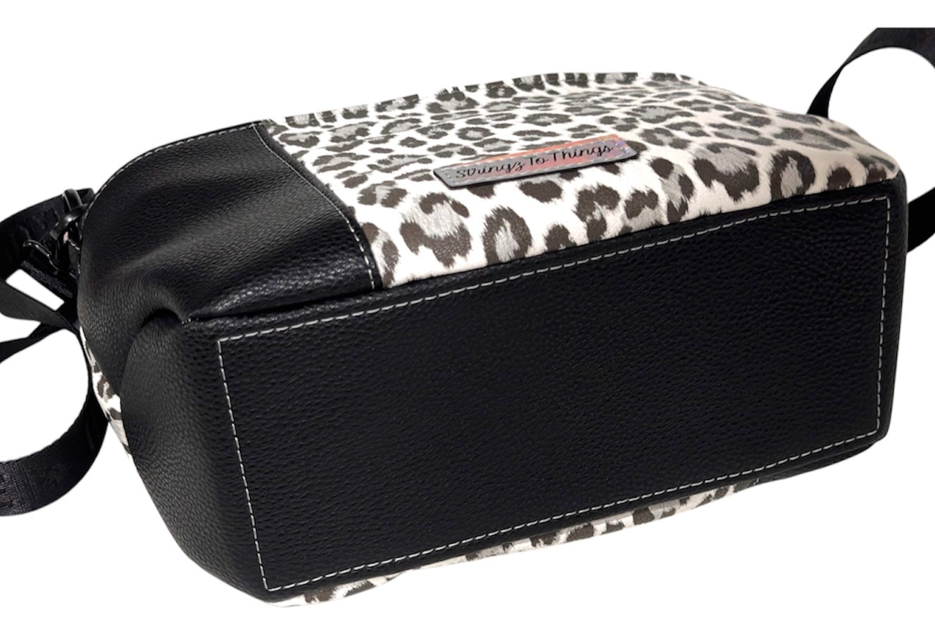 The Chloe Crossbody PDF Sewing Pattern