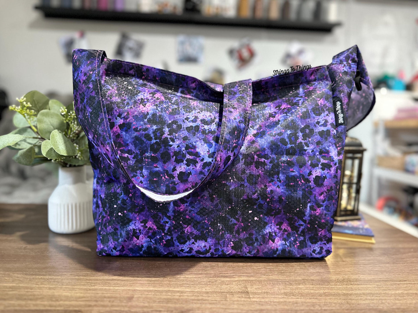 Market Crossbody Tote