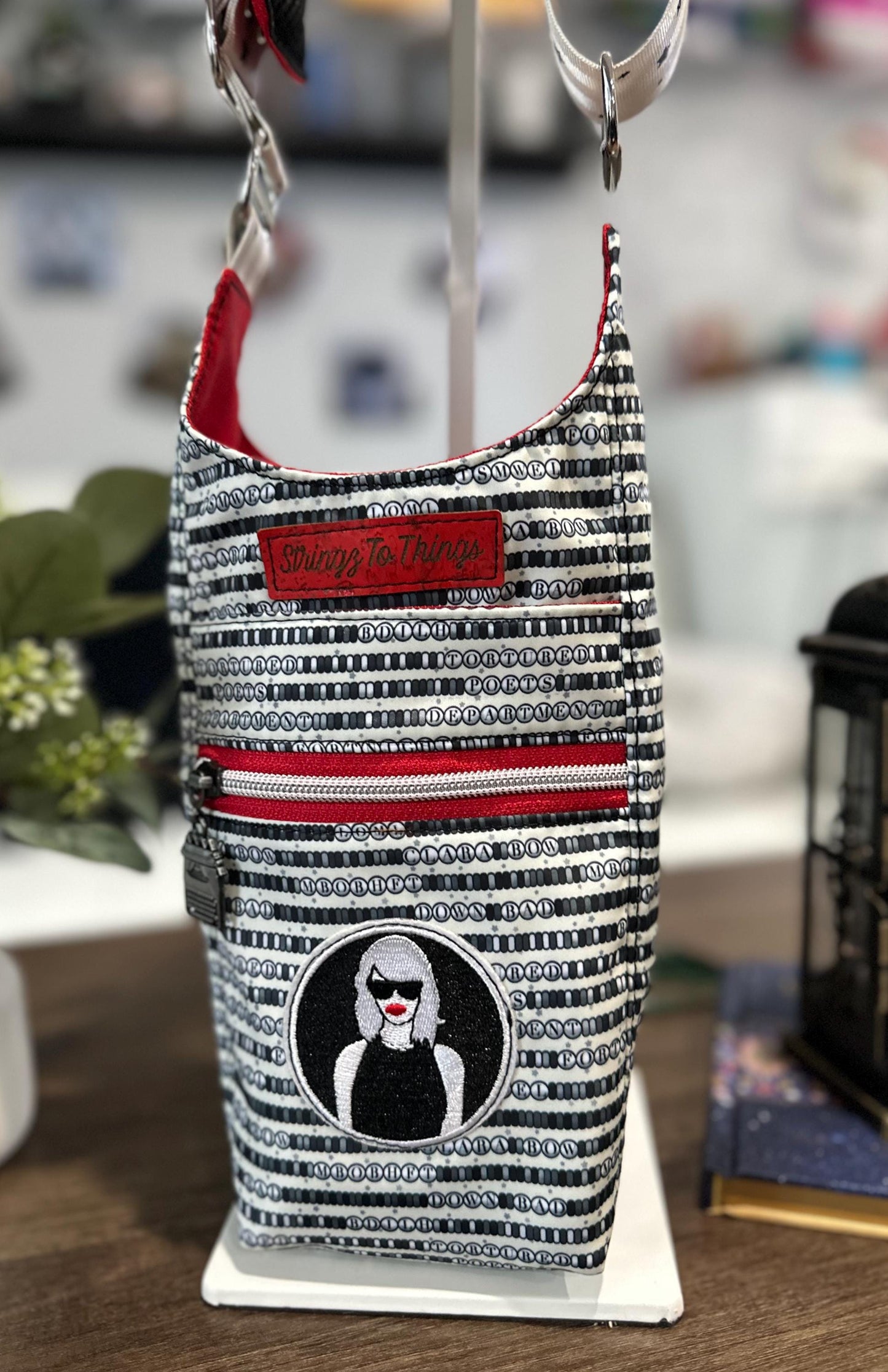 H2O2GO Sling Bag/ H2O2GO Bag/ Water Bottle Bag/ Water Bottle Carrier/ Sling Bag/ Crossbody Bag/ Carrier Bag