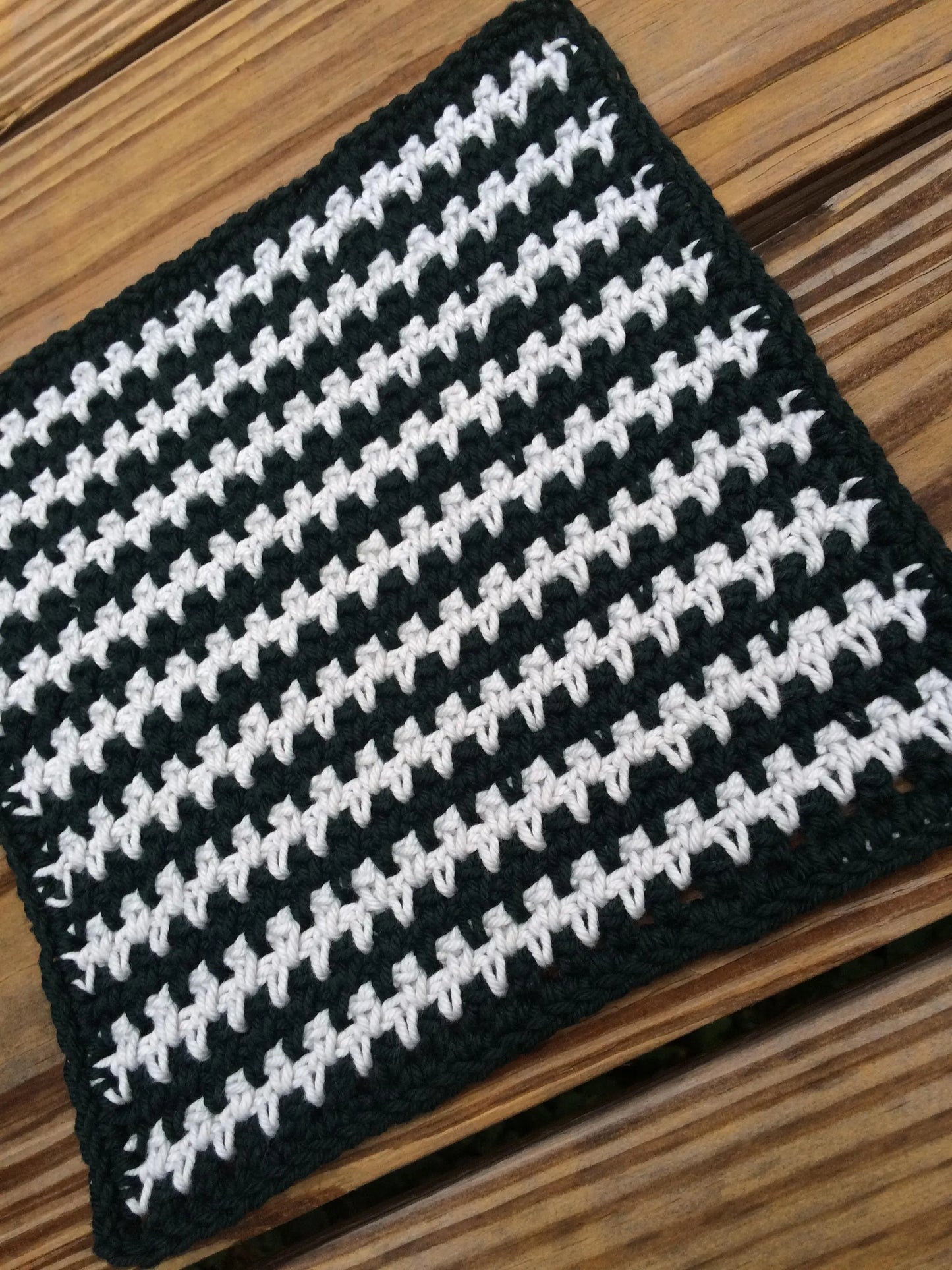 Woven Linen Stitch Washcloth Crochet Pattern
